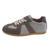 Zapatillas de entrenamiento alemanas estilo retro, para mujer, nueva colección principios de otoño 2026, con bloques de color, zapatillas casual versátiles, zapatos estilo Forrest Gump
