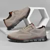 Zapatos de hombre estilo británico 2023 verano transpirables zapatillas malla tejida fly zapatos de hombre transfronterizos talla grande 48 yardas zapatillas para correr