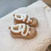 Sapatos de Algodão com Velcro de Solado Grosso para Crianças Femininos Inverno 2025 Plus Veludo Quente Botas de Neve Bico Redondo Fofo Moda Sapatos Pão