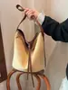 Bolsa Saco Feminina Grande Capacidade 2026 Novo Estilo Texturizada Ombro Único Transversal Bolsa Tote para o Dia a Dia Versátil Bolsa de Ombro