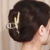Pinza para el pelo de tiburón de aleación de zinc, fresca y dulce, estilo japonés y coreano, para verano 2025, para mujeres, simple y elegante para recogidos en la nuca