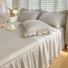 Modelo Nuevo 2026 Juego de Tres Piezas de Falda de Cama 100% Algodón, Estilo Cubre Cama de una Pieza, Sábana de Cama de Algodón Puro con Falda, Borde de Encaje, Cubierta de Falda de Cama Estilo Coreano