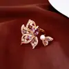 Anillo de ala de circón bañado en oro real de 18k, anillo simple de moda de alta gama de nicho, joyería versátil de lujo ligero para mujer