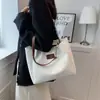 Bolsa de Mão Grande Capacidade Bolsa Feminina 2026 Novo Estilo de Verão Bolsa de Trabalho de Nicho Bolsa de Ombro Versátil Bolsa Tote