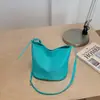 Nova Bolsa de Mão de Nylon da Moda 2026 para Mulheres, Bolsa de Ombro Fofa de Nicho Tendência, Bolsa Saco Casual Popular