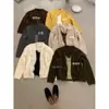 Conjunto de Dos Piezas para Mujer: Top Camisola de Encaje con Cuello en V Estilo Coreano + Suéter Cardigan, Té Verde Limón Otoño 2026