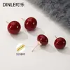 Pendientes de botón de plata de ley S925 con perla color vino tinto, nuevo estilo Otoño e Invierno para mujer con un toque de alta gama, pendientes color vino tinto para el año de nacimiento