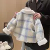 Conjunto de outfit de otoño e invierno para niñas 2026 nuevo y elegante chaqueta acolchada acolchada y jeans con forro polar conjunto de dos piezas para niños pequeños