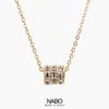 Compre tres y llévese uno. Collar con rueda de transferencia de diamantes de imitación cuadrados de princesa, lleno de diamantes, chapado en acero de titanio y oro K, preservación del color duradera.