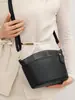 Bolso de Mujer de Alta Gama Nuevo de Verano Transfronterizo, Bolso Cubo de Gran Capacidad para el Trabajo, Bolso de Hombro y Cruzado Versátil y Elegante