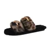 Chinelos femininos de algodão de uma tira, macios e fofos, bico redondo, estilo coreano, outono e inverno, sola plana, modernos, sapatos femininos de tamanho grande, novo modelo 2026