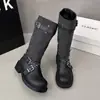 Fivela de cinto botas de motocicleta para mulheres, novo modelo 2026 botas de cano médio, versátil salto grosso sola grossa botas western cowboy Martin