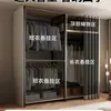 Cabideiro de Chão para Quarto Doméstico à Prova de Poeira Guarda-Roupa Cabide Simples para Roupas Estante de Metal para Hall de Entrada Prateleira de Armazenamento Integrada