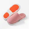 Pantuflas de Algodón al por Mayor para Mujer Invierno 2025 Nuevas Pantuflas de Algodón para el Hogar para Parejas Hogar Interior Antideslizantes Pantuflas de Lana para Hombre Otoño e Invierno
