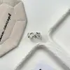 Anillo cruzado vintage nuevo para mujer, diseño de nicho de alta gama, moderno y único, anillo abierto ancho ajustable para mujer