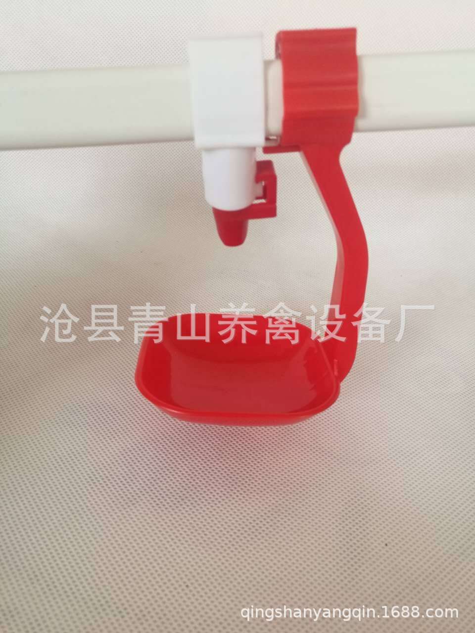 鸭子饮水器 鸭子水线设备 鸭子平养饮水器 鹅饮水器 鹅平养饮水器