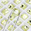 Rhinestones para Unhas Artísticas Dongzhou Crystal Amarelo Claro de Formato Irregular Acessórios DIY Rhinestones Ovais Grossos Quadrados com Parte Traseira Pontiaguda Rhinestones Super Brilhantes para Unhas