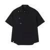Nova camisa de estilo chinês com gola assimétrica, coleção de verão 2025, design masculino moderno com estética chinesa, top estiloso e casual de manga curta