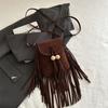 Bolsos de Diseño Único para Mujer en Otoño e Invierno, Versátil Bolso Cruzado de Hombro Único Retro Escarchado 2025, Bolso de Borlas de Alta Gama