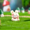 Ornamento de resina de paisagem em miniatura, adorável figura de coelho de desenho animado com a cabeça inclinada, acessório decorativo para mesa e carro