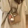 Bolso bandolera de mujer moderno y versátil, bolso de mano con un toque de alta gama, bolso cubo de diseño nicho, bolso cesta, transfronterizo
