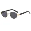 Gafas de sol 2025 Nuevas Estilo Hong Kong Europeas y Americanas para Mujer Montura Ovalada de Metal lisa Mismo Estilo Cara Cuadrada Sentido Avanzado Protección UV