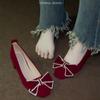 Sapatos de Casamento para Mulheres 2025 Novo Estilo Strass Salto Alto Sapatos de Noiva Salto Grosso Sapatos para Brinde Casamento Chinês Sapatos Xiuhe