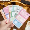 Yuxian pode escrever em notas adesivas e blocos de notas, fragmentos diários, colagens estilo recibo vintage, diários, registros da vida e check-ins.