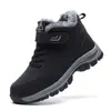 Nuevos zapatos de invierno para hombre de caña alta, forrados de felpa y acolchados de algodón, zapatos deportivos antideslizantes para caminar, botas de nieve para mamá, pareja