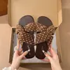 Sandalias planas estilo post-apocalíptico para mujer, para uso en exteriores en el nuevo estilo del verano 2026, para combinar con faldas, sandalias, chanclas de una tira para la playa