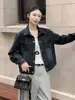 Jaqueta Jeans Retro com Gola Reversível para Mulheres, Novo Estilo Outono 2026, Corte Solto, Emagrecedora, Jaqueta Casual Versátil para Mulheres Baixas