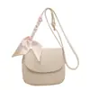 Bolso cruzado transfronterizo Nuevo bolso cruzado Bolso de cadena decorativo con bufanda de seda Bolso de hombro portátil de moda para el día a día Combinación perfecta Bolso de mujer
