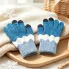 Luvas de Inverno para Crianças Cinco Dedos Pelúcia Espessadas Médias e Grandes Crianças Meninos Meninas Estudantes Tricotadas Quentes para Proteção ao Frio ao Ar Livre