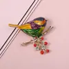 Nova broche de liga de vento simples com óleo de pássaro, personalidade da moda, broche de corsage de animal, acessórios de vestuário atacado