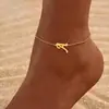 Tobillera de diseño de nicho europeo chapada en cobre de 26 letras, moda, temperamento simple, versátil para ir al trabajo, joyería para el pie, venta al por mayor
