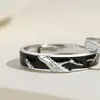 Anéis de Empilhamento Combinados Masculinos Simples Modernos High-End Abertos Design Único de Nicho Anéis Individuais Retrô