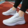 Zapatillas para chicas de secundaria zapatillas de running de punto volador para estudiantes de secundaria zapatillas de estudiante para preparatoria examen de ingreso a la preparatoria educación física zapatillas para saltar la cuerda
