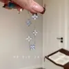 Momento Azul ~ Pulsera de Trébol de Cuatro Hojas Azul Ultra Transparente, Lujo Accesible y Accesorios de Alta Gama para Hijas Ricas