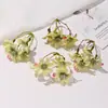 Flores Artificiales con 4 Ramas, Flores de Cerezo, Crisantemos, Decoración de Pared de Flores para Bodas, Accesorios para el Cabello Estilo Bosque DIY, Coronas de Flores, Accesorios de Decoración de Flores para Pasadores