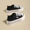 Novos Tênis de Lona de Verão Respiráveis Sola Grossa Sapatos Brancos Versáteis para Mulheres Antiderrapantes Leves Tênis de Plataforma Tênis Esportivos Casuais