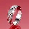 Anillo Twill Flash Sand para Hombre Anillo de Moda para Hombre Abertura Möbius Personalizado Hip-Hop