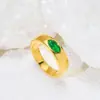 Anillo de Acero de Titanio y Oro de 18 Quilates con Diamante para Ojo Multicolor Brillante, Moderno y Sencillo, es un Popular Versátil y No Descolorante al por Mayor