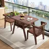Conjunto de mesa de chá e cadeiras para varanda, uma combinação de três peças de cadeiras casuais de madeira maciça, uma opção popular e elegante totalmente em madeira maciça para uso doméstico, perfeito para uma pequena mesa de chá de varanda