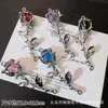 Accesorios de Estilo Oscuro Estilo Europeo y Americano Mariposa Negra Pistola Cruz de Rosa Colgante Pulsera de Cuentas DIY Collar