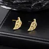 Pendientes de Hoja Incrustados con Diamantes Transfronterizos Europeos y Americanos para Hombres, Pendientes de Moda de Personalidad de Nicho de Gama Alta, Accesorios Versátiles de Moda para Mujeres