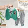 Roupa Infantil Outono Nova Jaqueta com Lapela Conjunto de Três Peças Lindo Traje de Bebê Unissex Roupa de Outono Conjunto Infantil