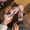 Zapatos Deportivos Versátiles Casuales Tenis Blancos Populares Suela Gruesa Zapatos de Entrenamiento Alemanes para Mujer 2026 Nuevos Modelos de Primavera Estudiante