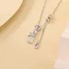 Colar Clavícula Yuebao Jewelry Calcedônia Branca Natural Prata de Lei S925 Banhado a Ouro Design de Nó de Bambu e Folha Mensagem Auspiciosa Elegante com Toque de Luxo