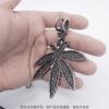 Accesorios de fábrica para mejorar la ropa, animación COSPLAY, colgante de hoja de arce con calavera de patriarca