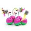Juguete para Gatos Ratón Sonoro Peluche de Simulación Plumas de Colores Molestar al Gato Ratoncito Suministros para Mascotas Juguete para Gatos que se Juega Solo